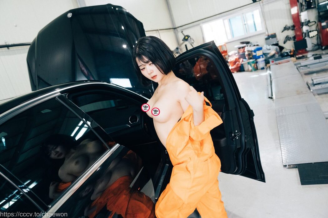 Loozy Zia 지아 – Garage Girl B