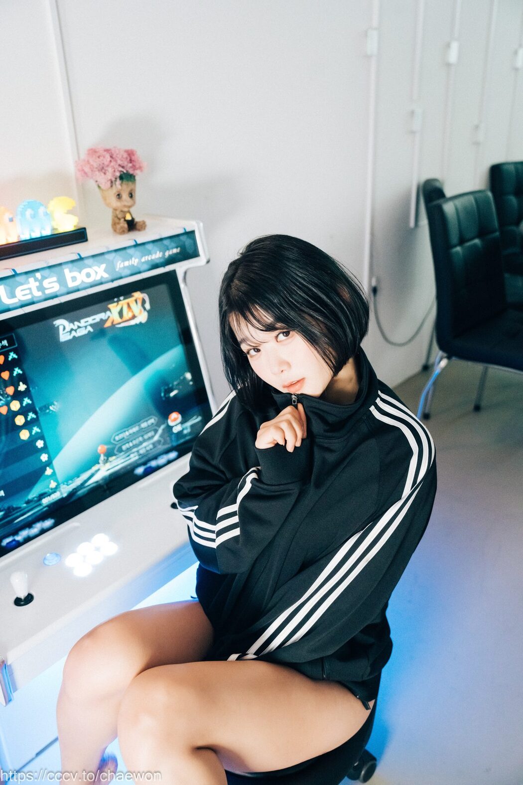 Loozy Zia 지아 – PC Room With SP A