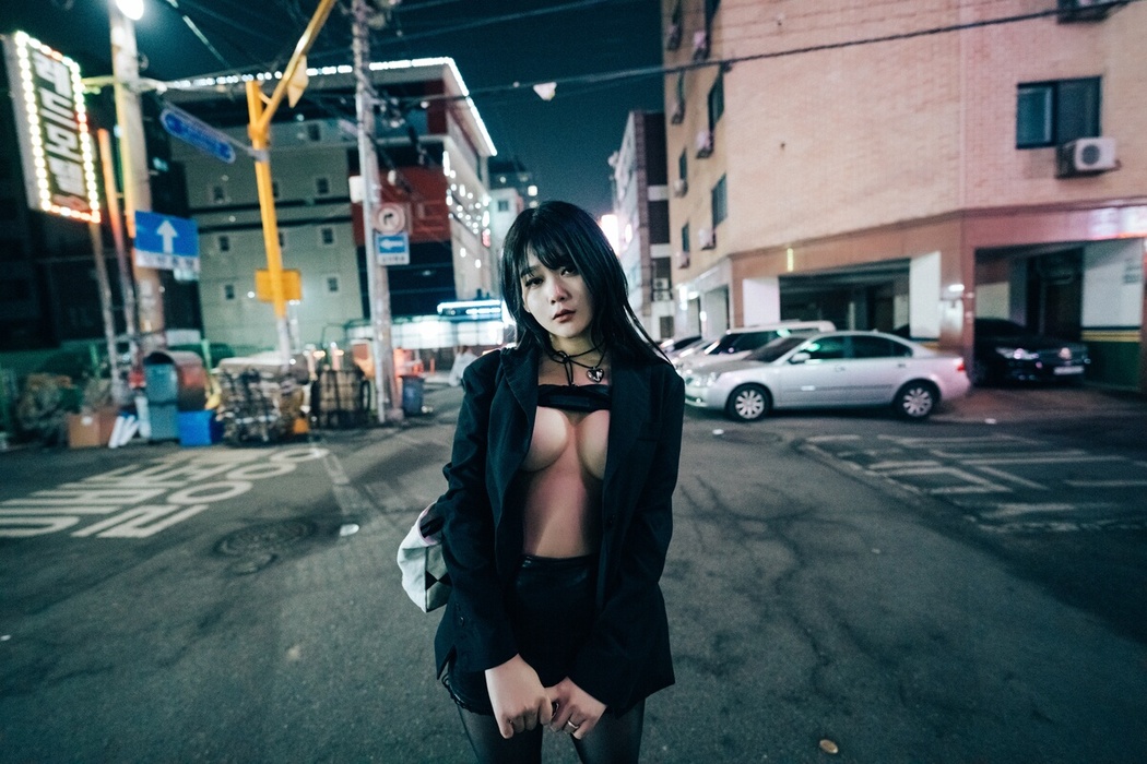 Loozy Zia 지아 – XXX At Night Road B
