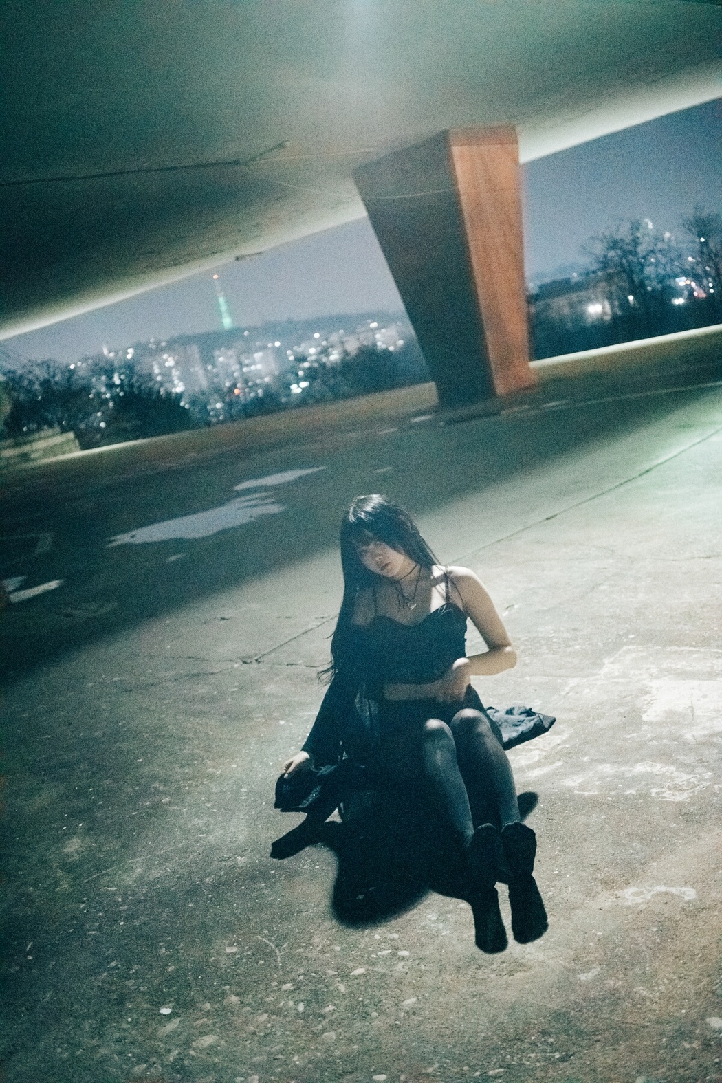 Loozy Zia 지아 – XXX At Night Road B