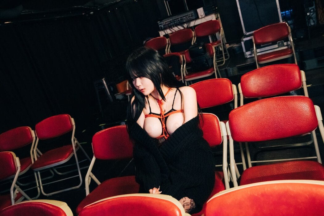 Loozy Zia 지아 – SM Show