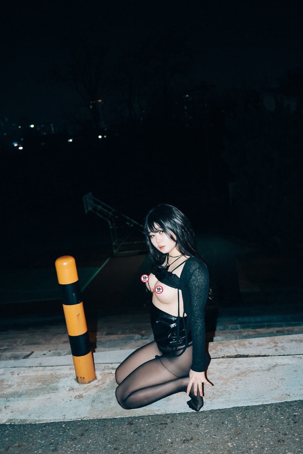 Loozy Zia 지아 – XXX At Night Road A
