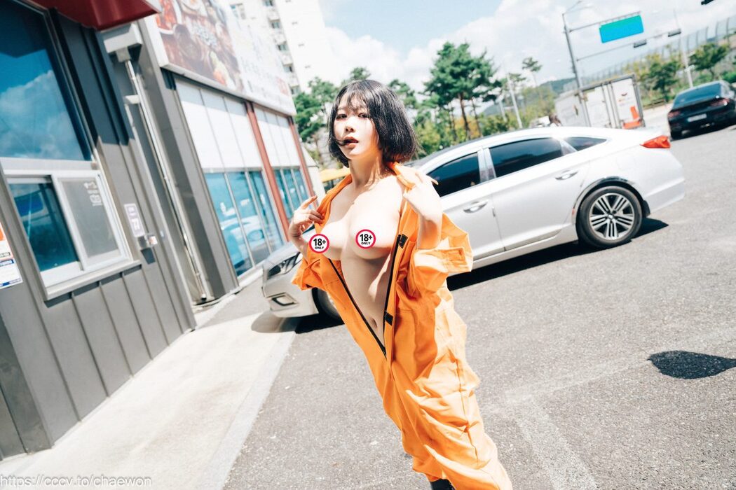Loozy Zia 지아 – Garage Girl B