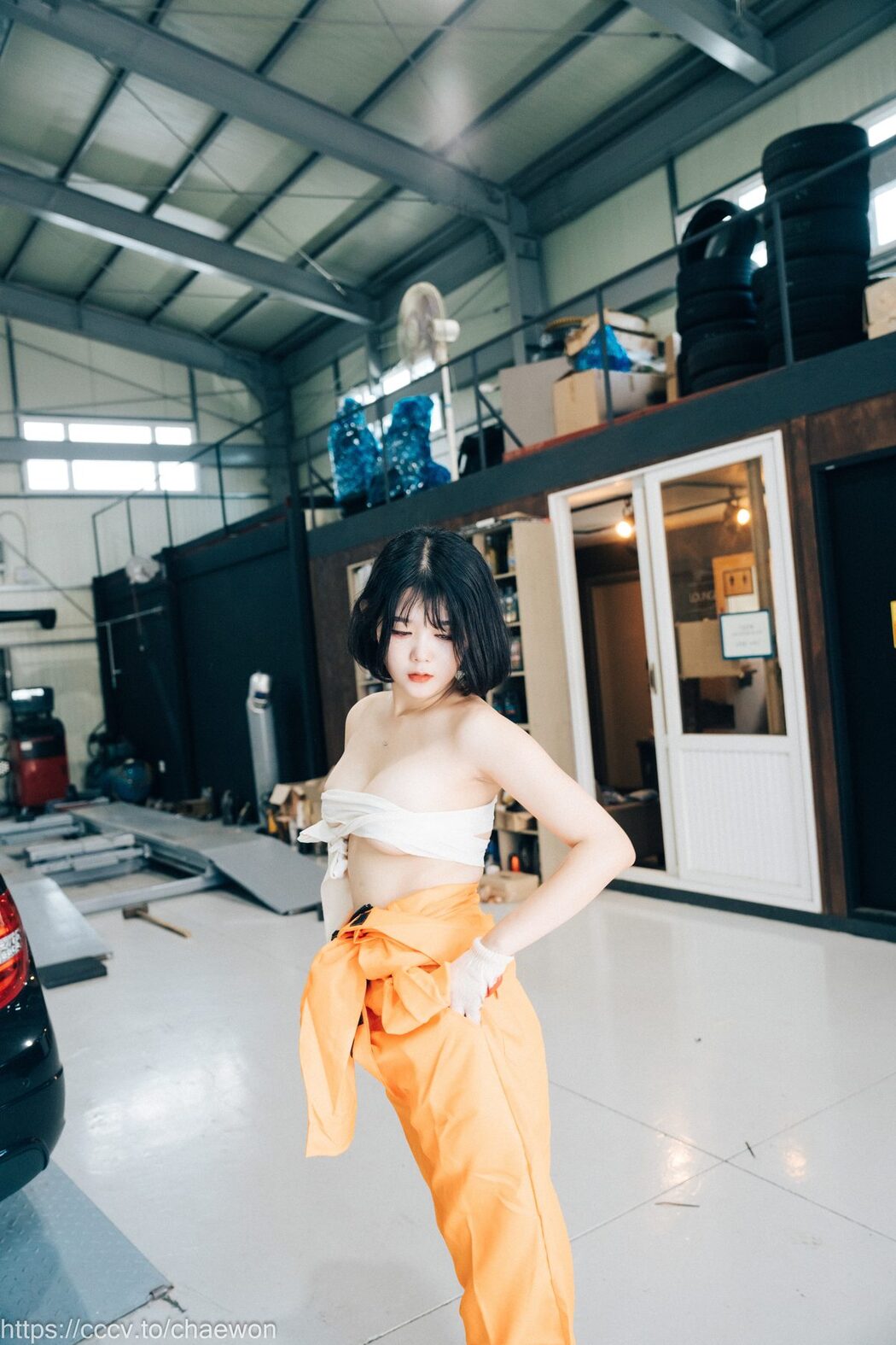 Loozy Zia 지아 – Garage Girl A