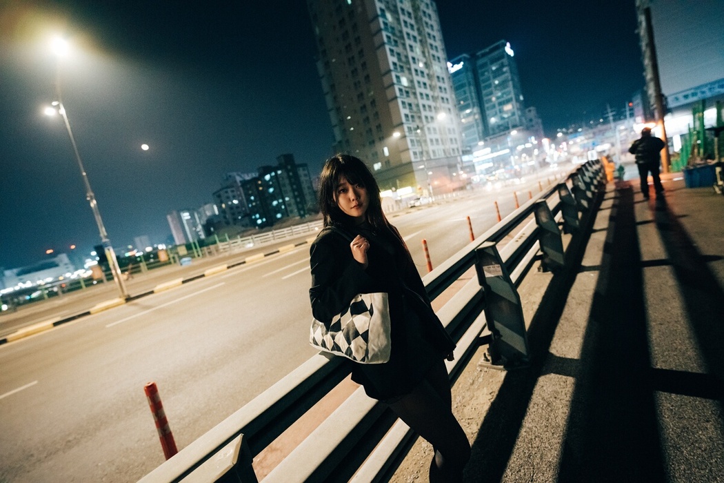 Loozy Zia 지아 – XXX At Night Road B