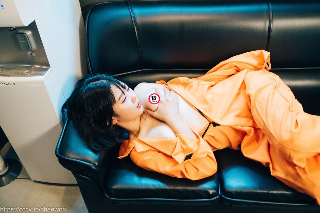 Loozy Zia 지아 – Garage Girl B
