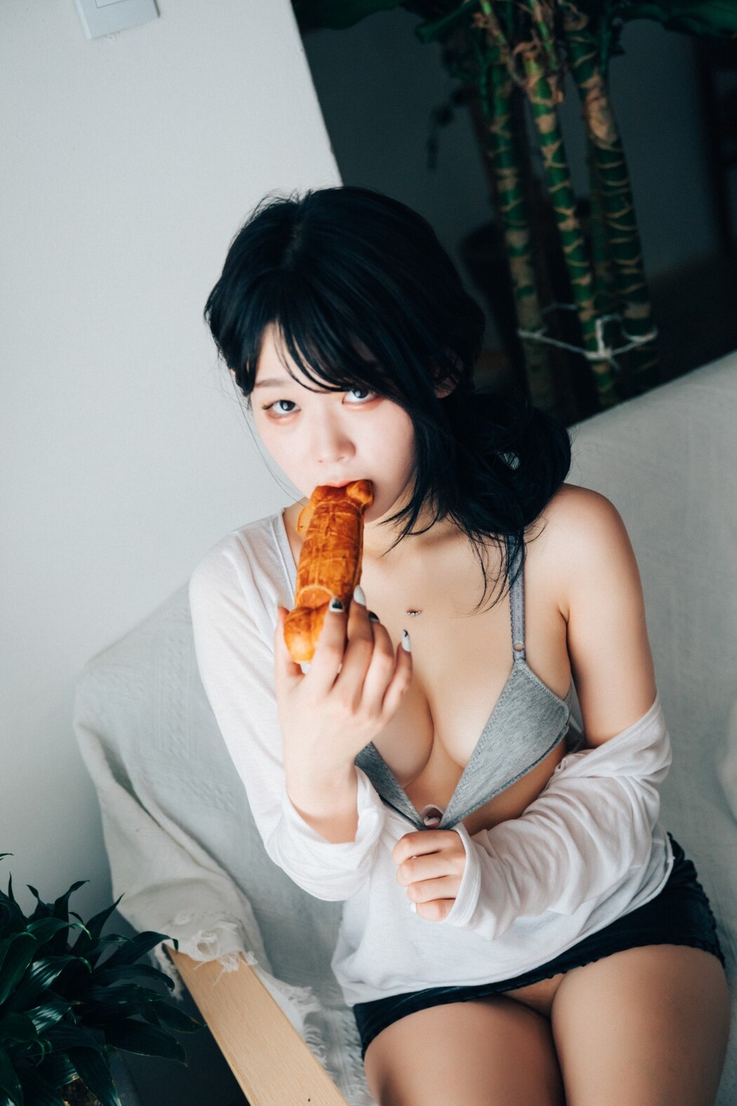 Loozy Zia 지아 – XXX Trip A