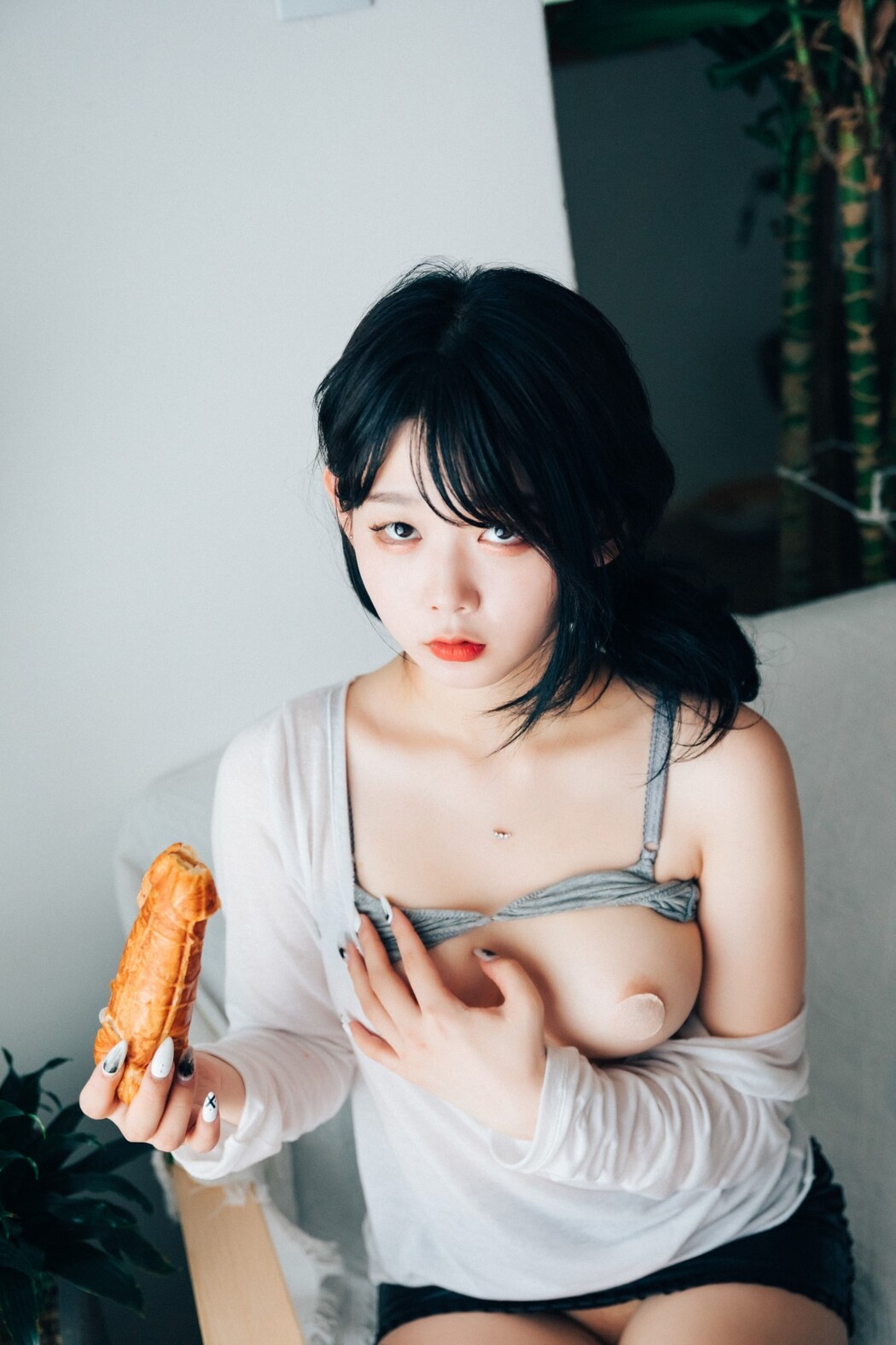 Loozy Zia 지아 – XXX Trip A