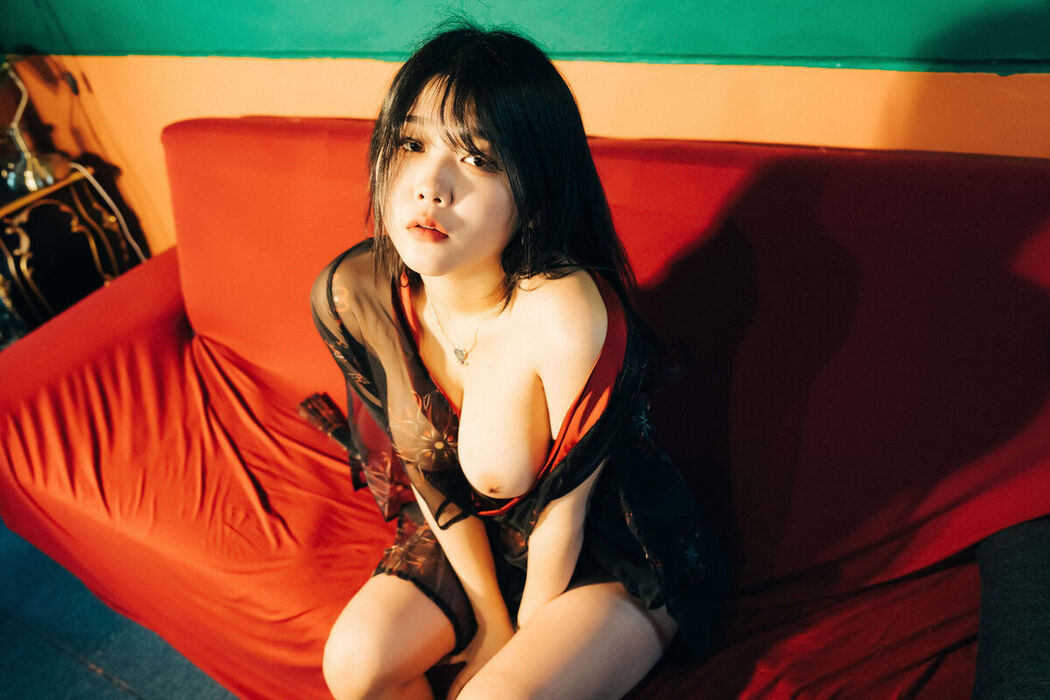 Loozy Zia 지아 – Kunoichi Part1