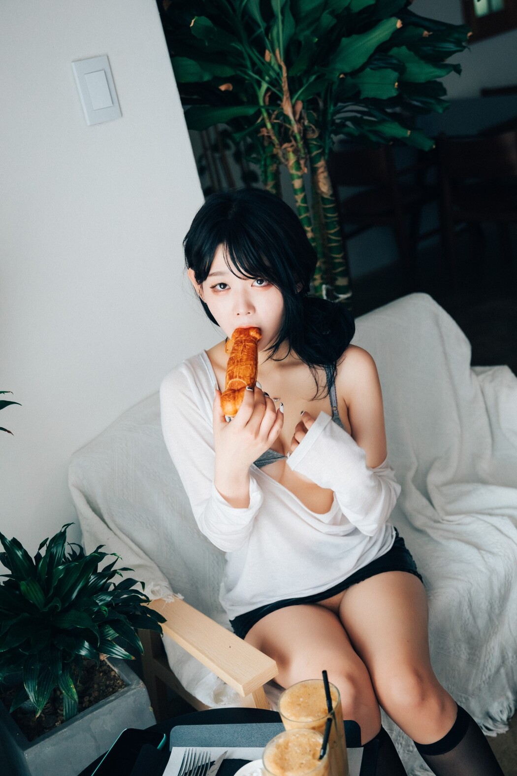 Loozy Zia 지아 – XXX Trip A