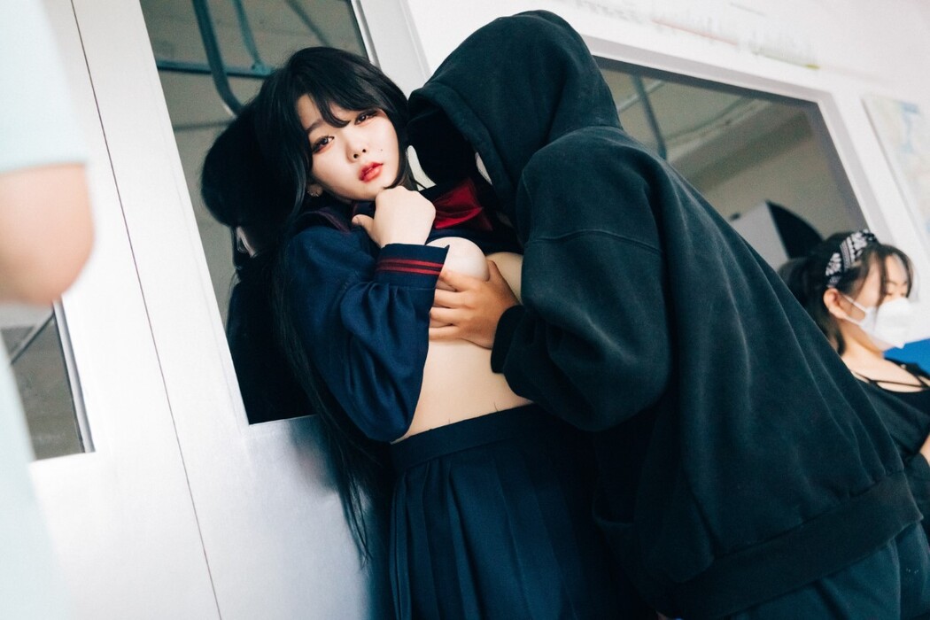 Loozy Zia 지아 Subway