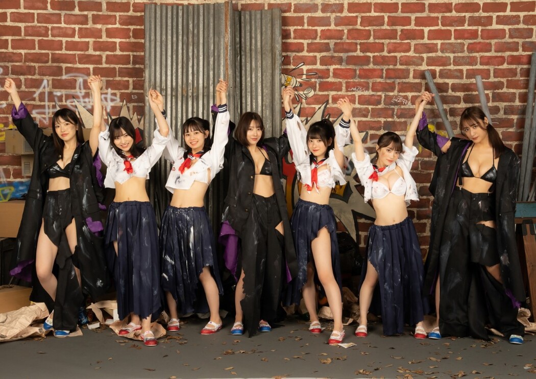 YJ PHOTO BOOKデジタル限定 2022-09-29 Bababa Bambi Photobook Young Jump Special Edition