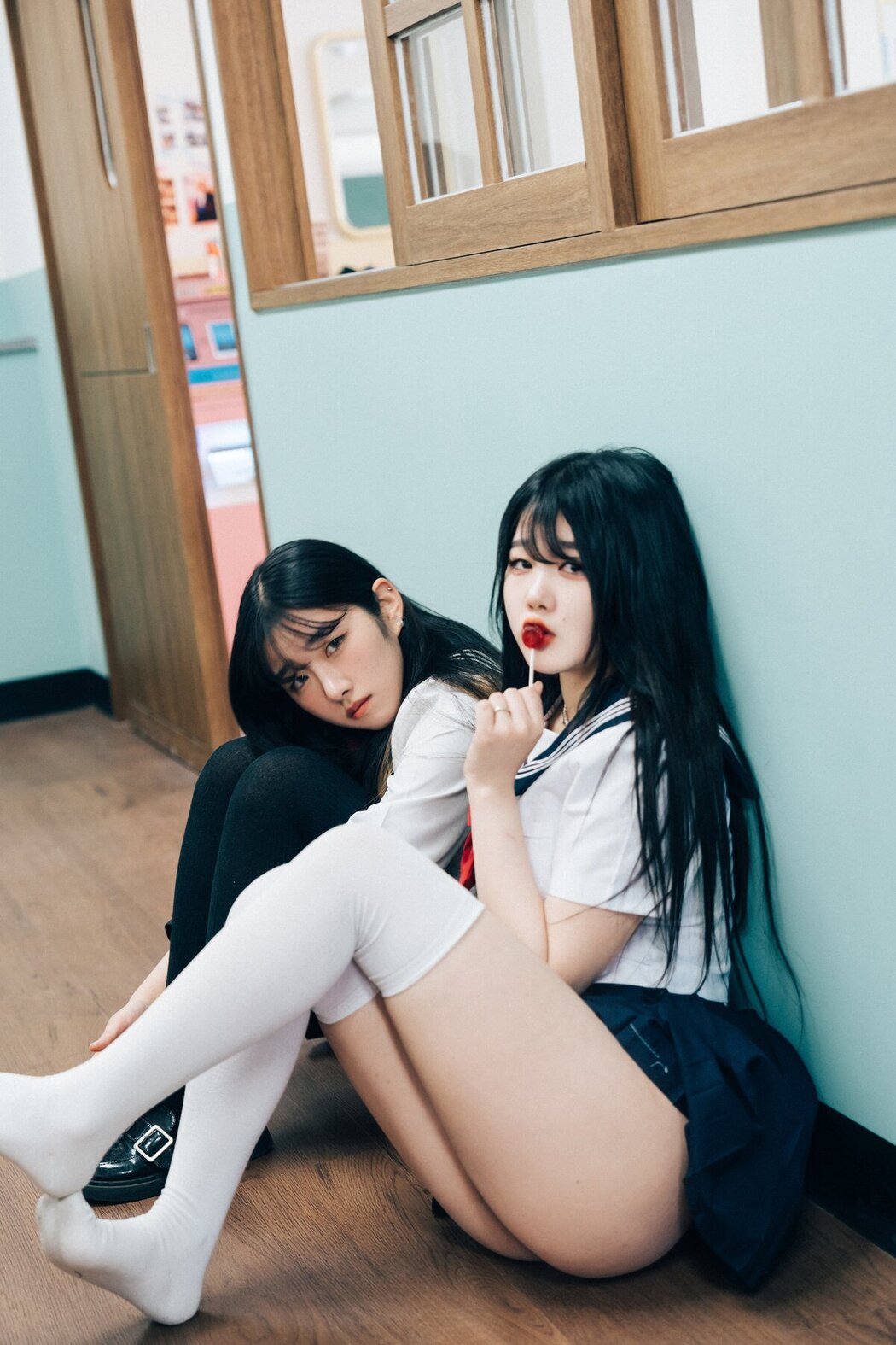Loozy Zia 지아 x Sonson 손손 – Bitch Academy Hard B