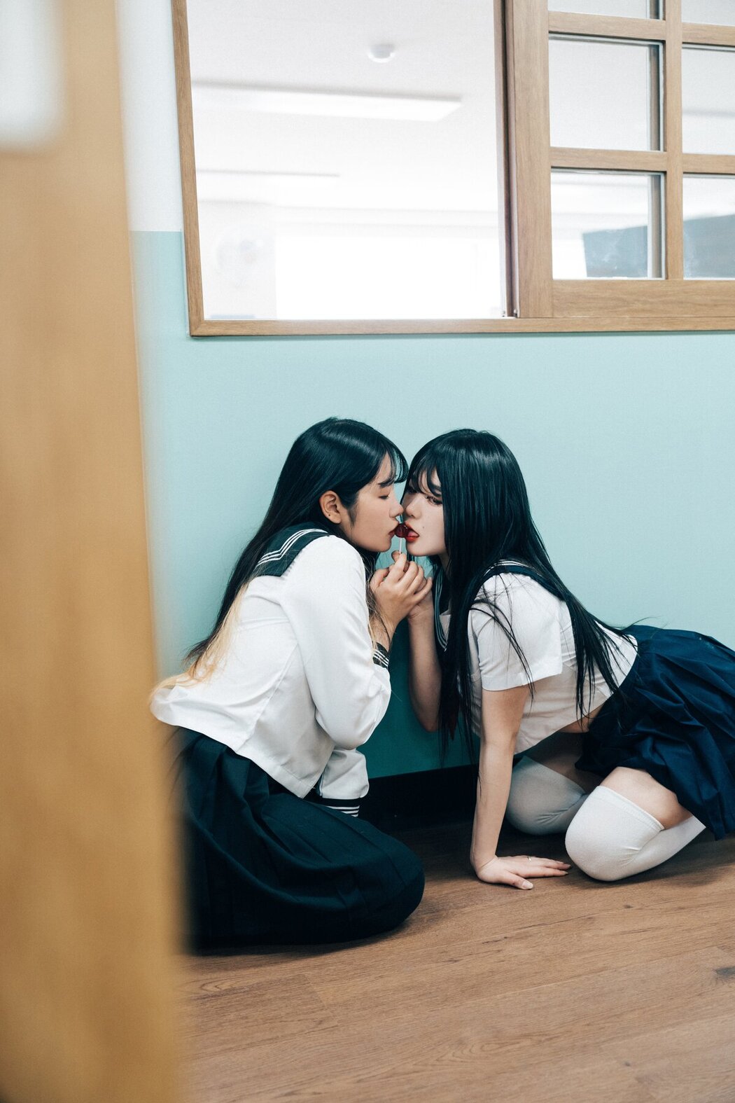 Loozy Zia 지아 x Sonson 손손 – Bitch Academy Hard B