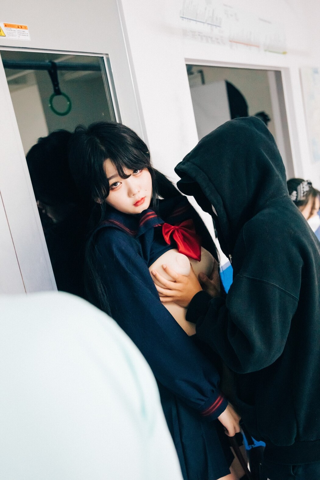 Loozy Zia 지아 Subway