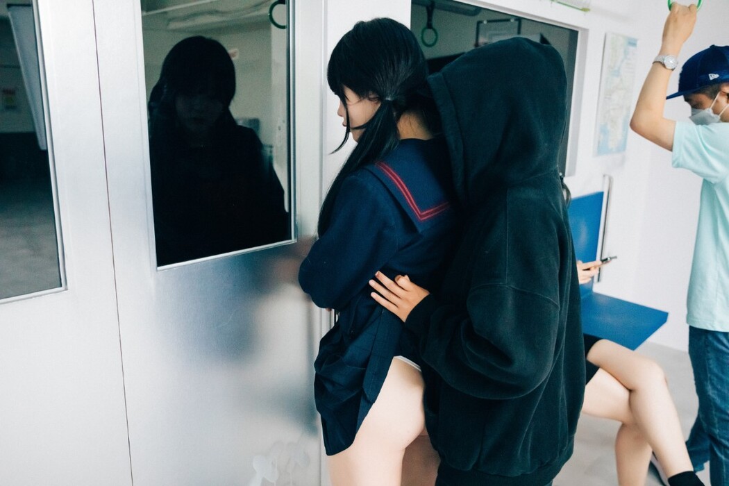 Loozy Zia 지아 Subway