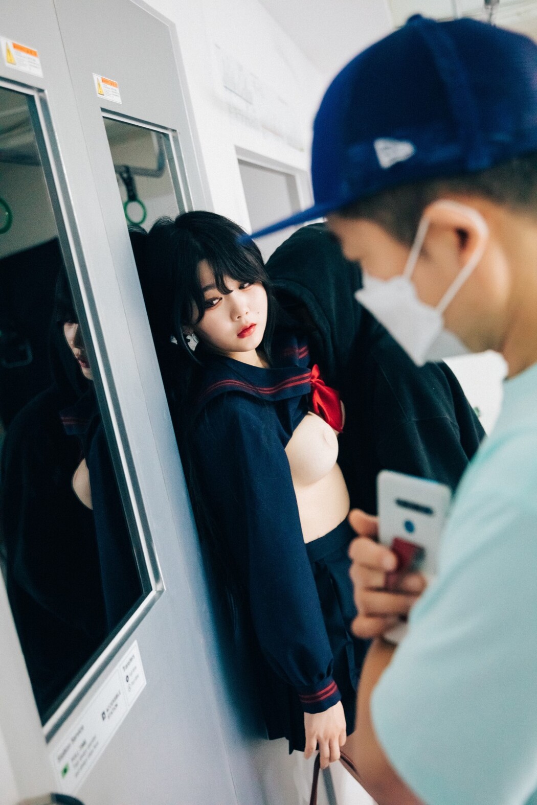 Loozy Zia 지아 Subway
