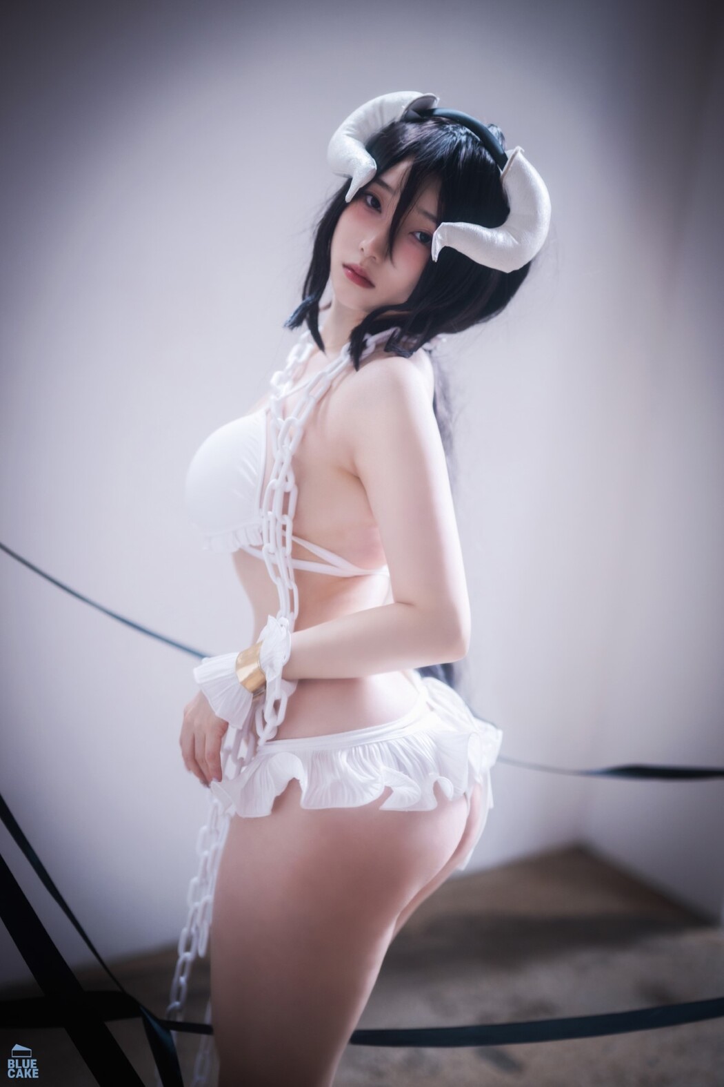 BlueCake Bambi (밤비) – Albedo Part 1