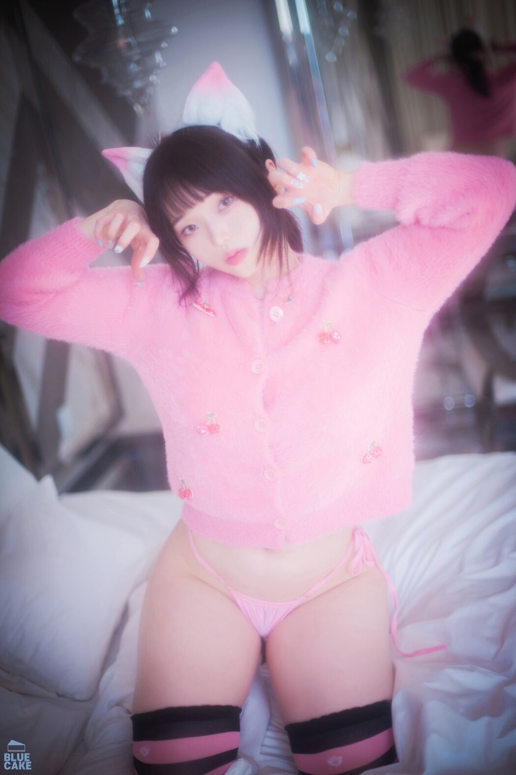 BLUECAKE Bambi 밤비 – Naughty Cats Pink And Mint RED A