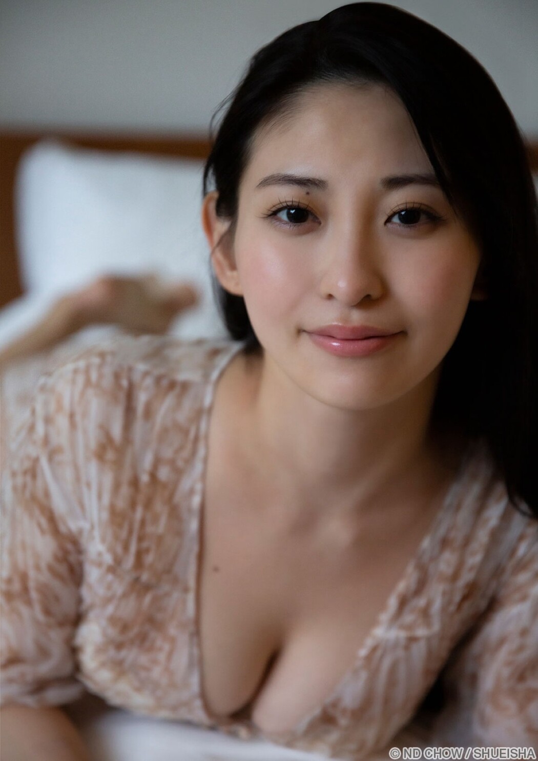 Young Jump 2022-12-08 Yuka Kageyama 影山優佳 – Hinatazaka46