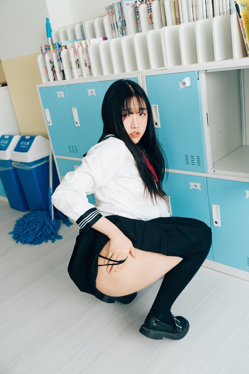 Loozy Zia 지아 x Sonson 손손 – Bitch Academy Hard A