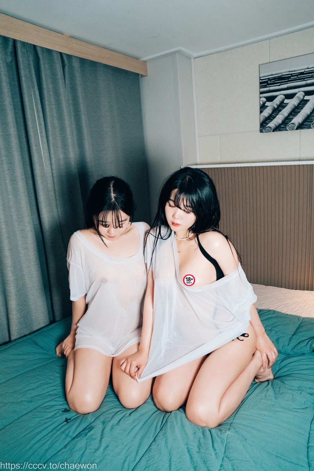 Loozy Zia 지아 x Sonson 손손 – Yuri Girls Love B