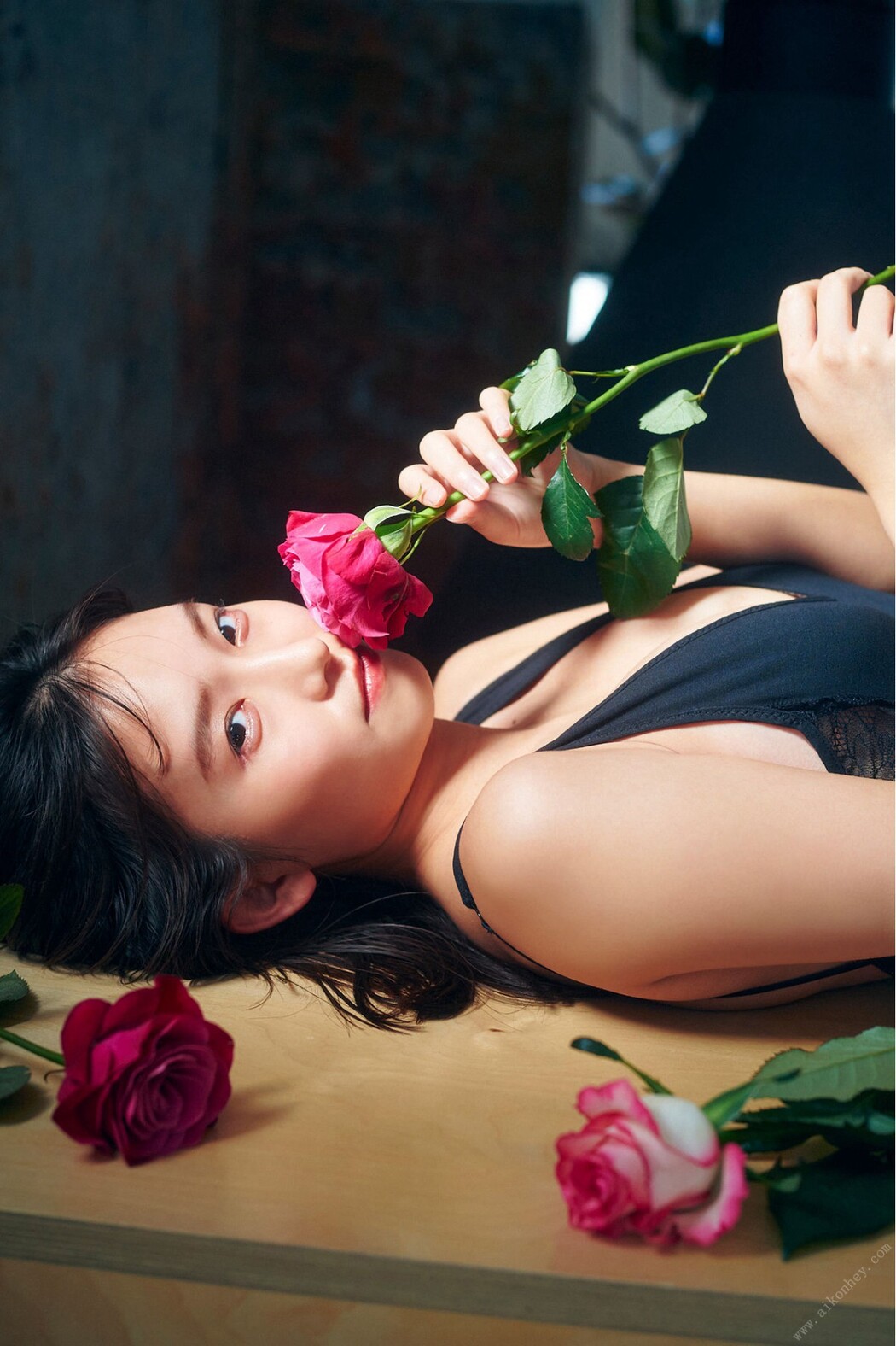 Young Magazine Photobook 2022-09-16 Nene Shida 志田音々 – Next Oshi Girl 1-4 Next Part 4