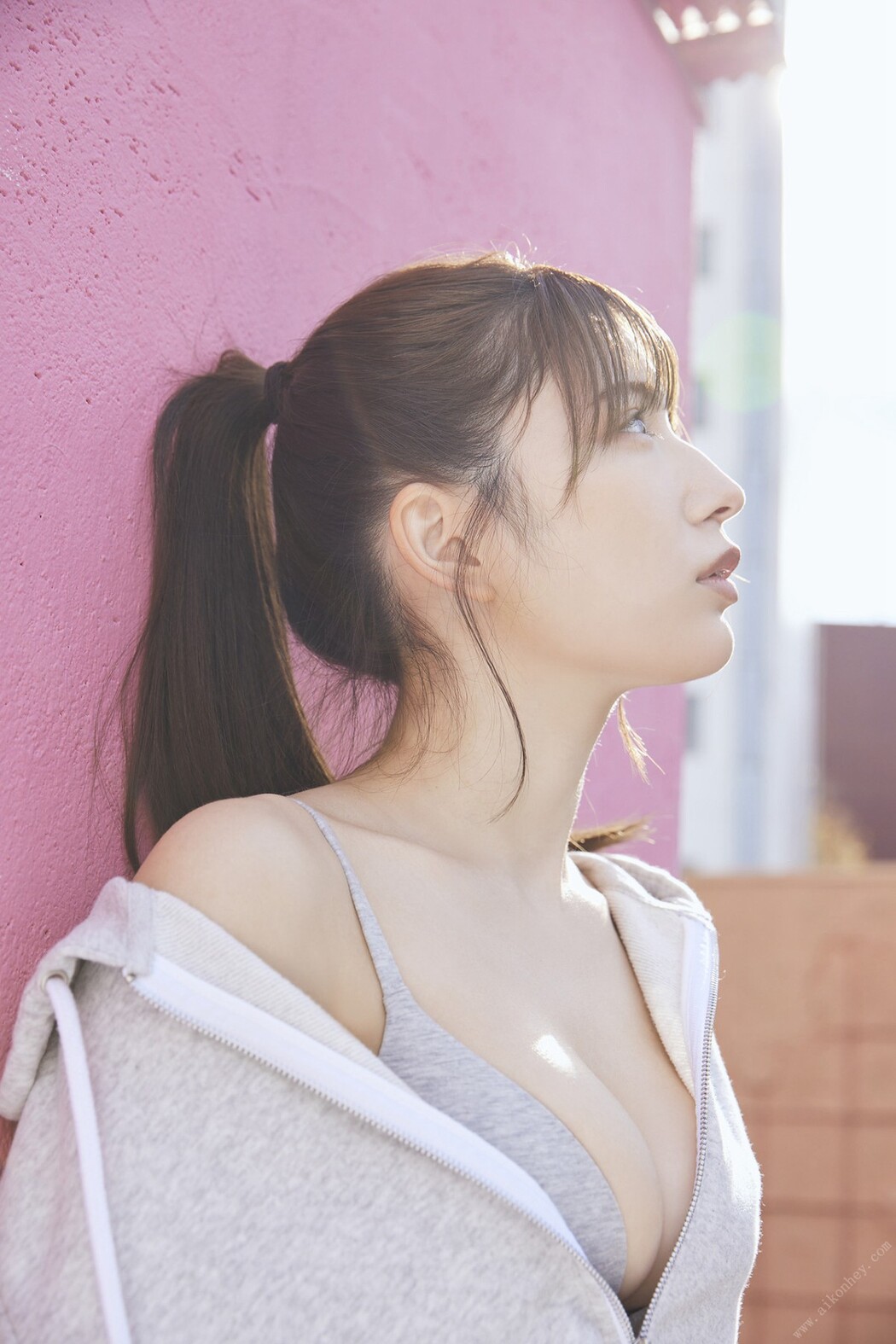 Manga Action Photobook 2023.03.07 Risa Yukihira 雪平莉左 – Spring Groove