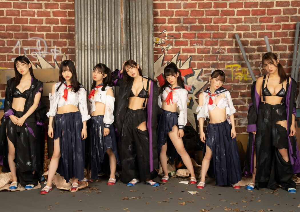 YJ PHOTO BOOKデジタル限定 2022-09-29 Bababa Bambi Photobook Young Jump Special Edition