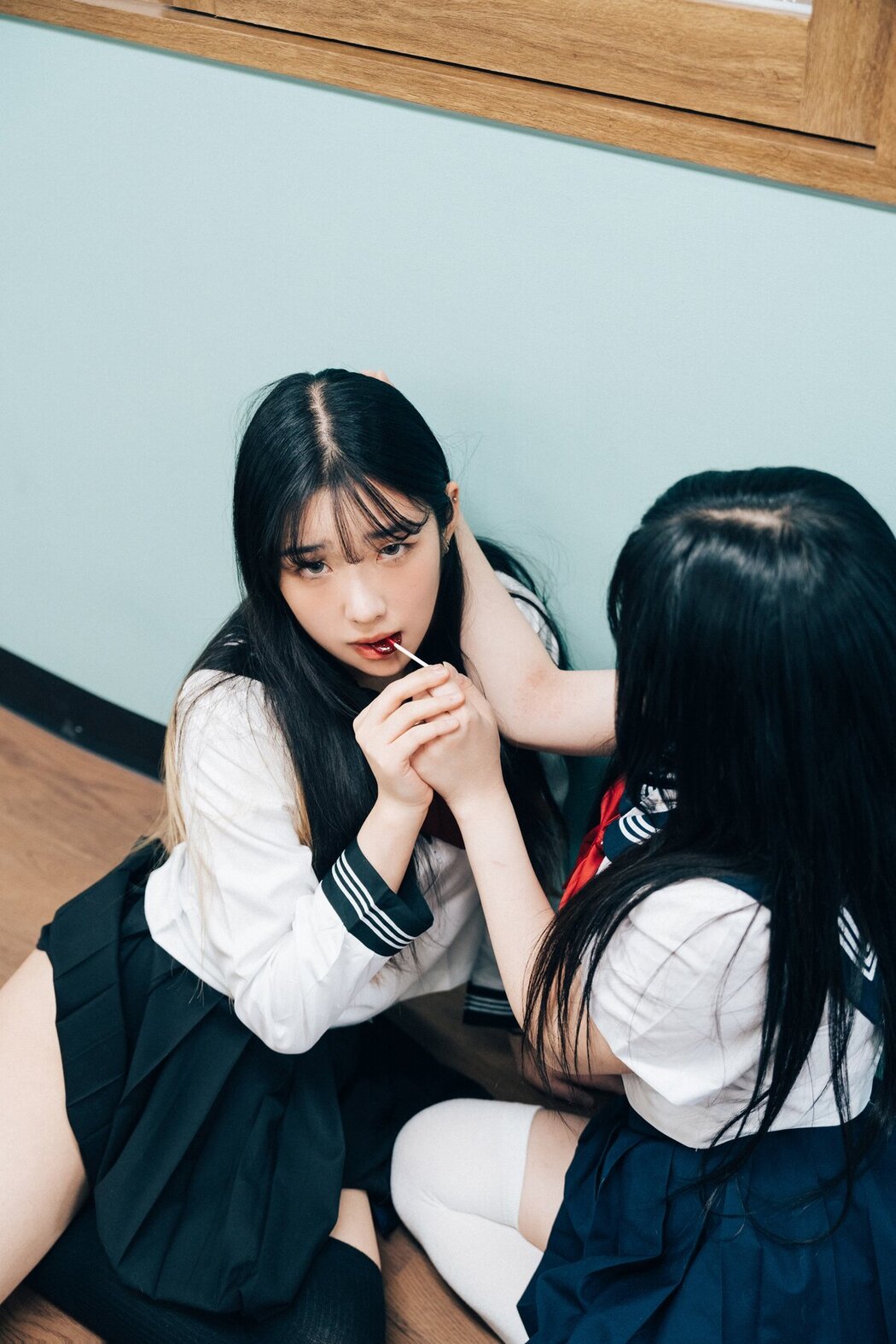 Loozy Zia 지아 x Sonson 손손 – Bitch Academy Hard B