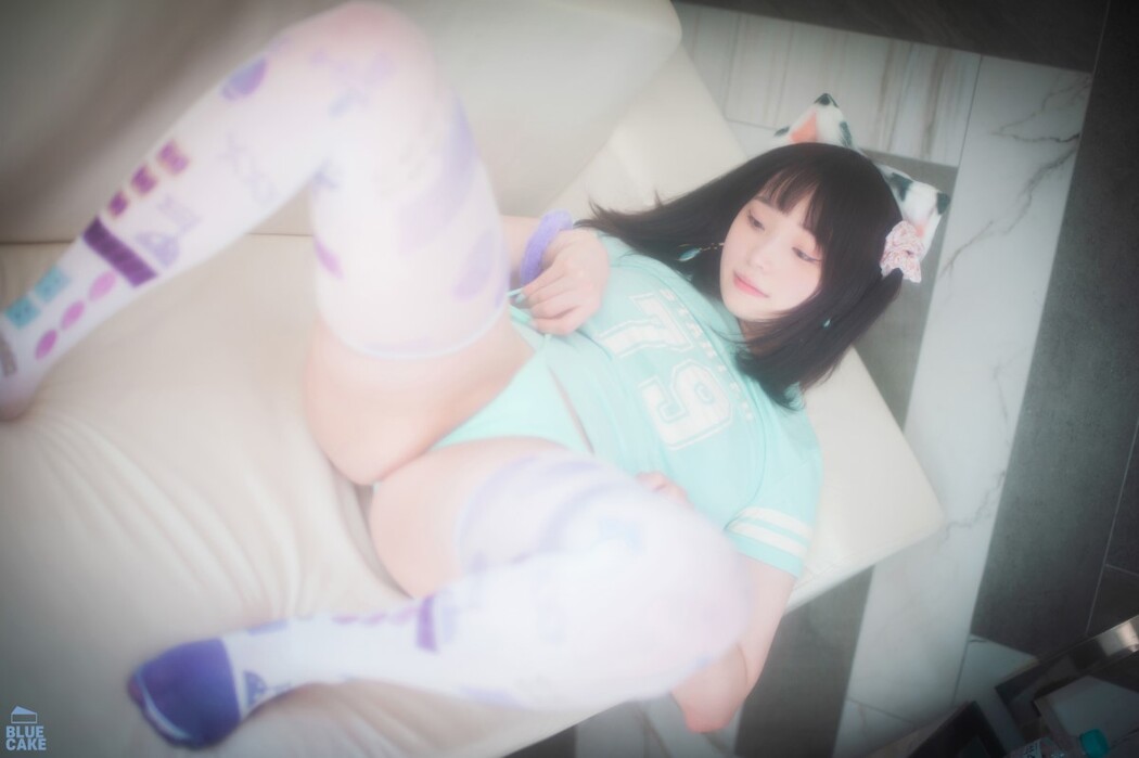 BLUECAKE Bambi 밤비 – Naughty Cats Pink And Mint RED B
