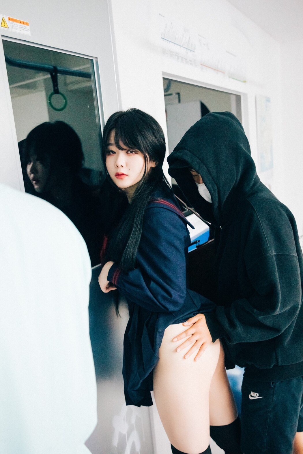 Loozy Zia 지아 Subway