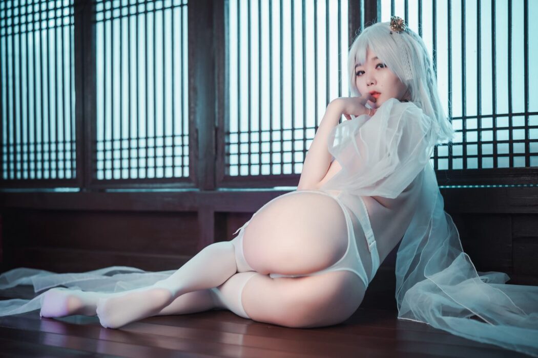 DJAWA Zia 지아 Azure Horizons