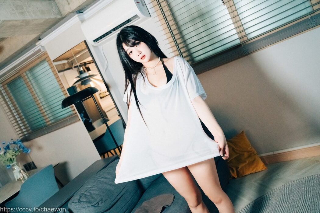 Loozy Zia 지아 x Sonson 손손 – Yuri Girls Love A