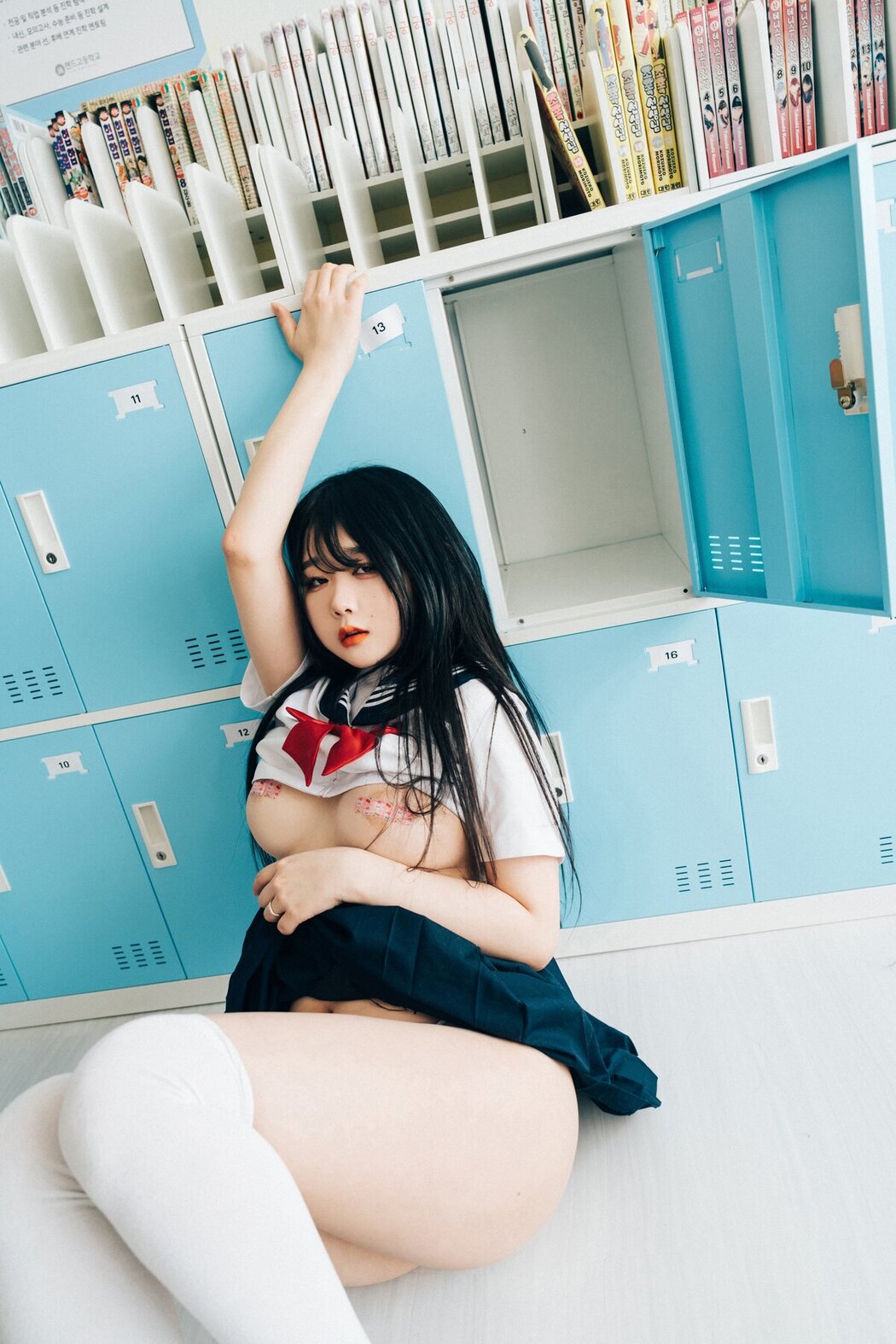Loozy Zia 지아 x Sonson 손손 – Bitch Academy Hard A