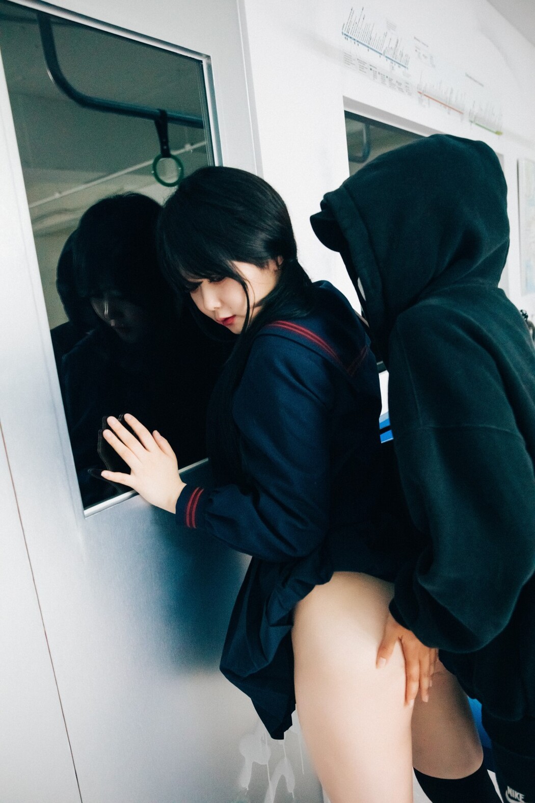 Loozy Zia 지아 Subway