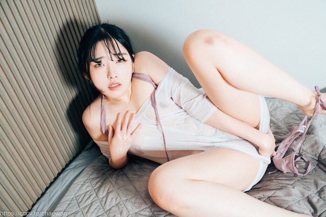 Loozy Zia 지아 x Sonson 손손 – Yuri Girls Love A