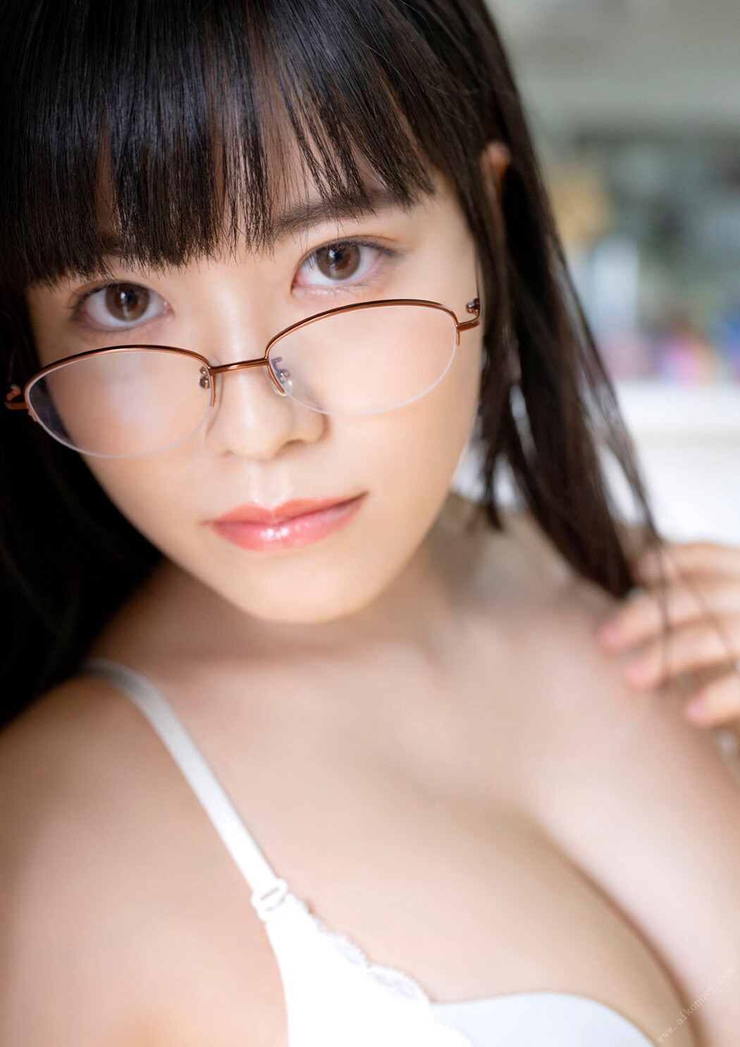Young Champion Photobook 2022-10-01 Umi Shinonome 東雲うみ – Really Provocation