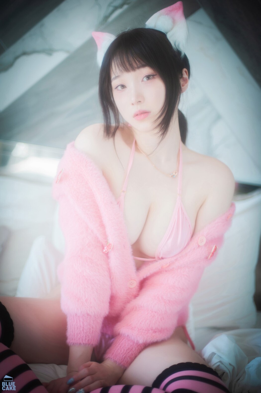 BLUECAKE Bambi 밤비 – Naughty Cats Pink And Mint RED A