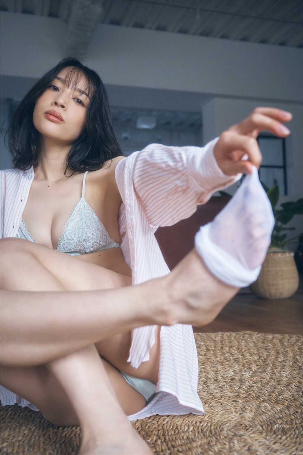 Misaki Jimbu 神部美咲, FLASHデジタル写真集 『ここだけの話 vol.1』 Set.01
