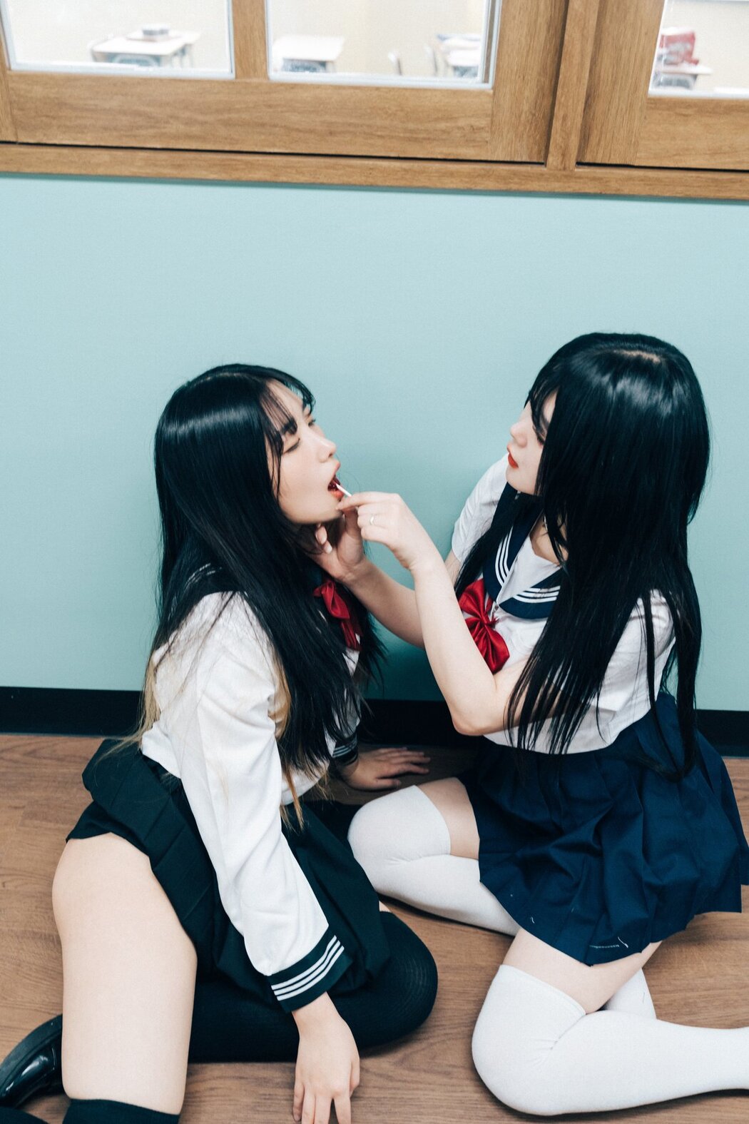Loozy Zia 지아 x Sonson 손손 – Bitch Academy Hard B