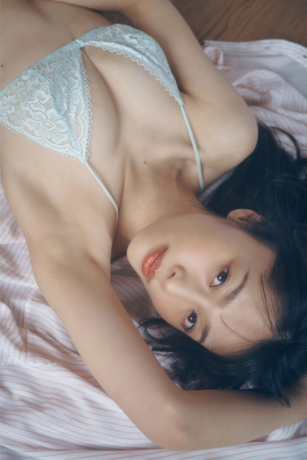 Misaki Jimbu 神部美咲, FLASHデジタル写真集 『ここだけの話 vol.1』 Set.01