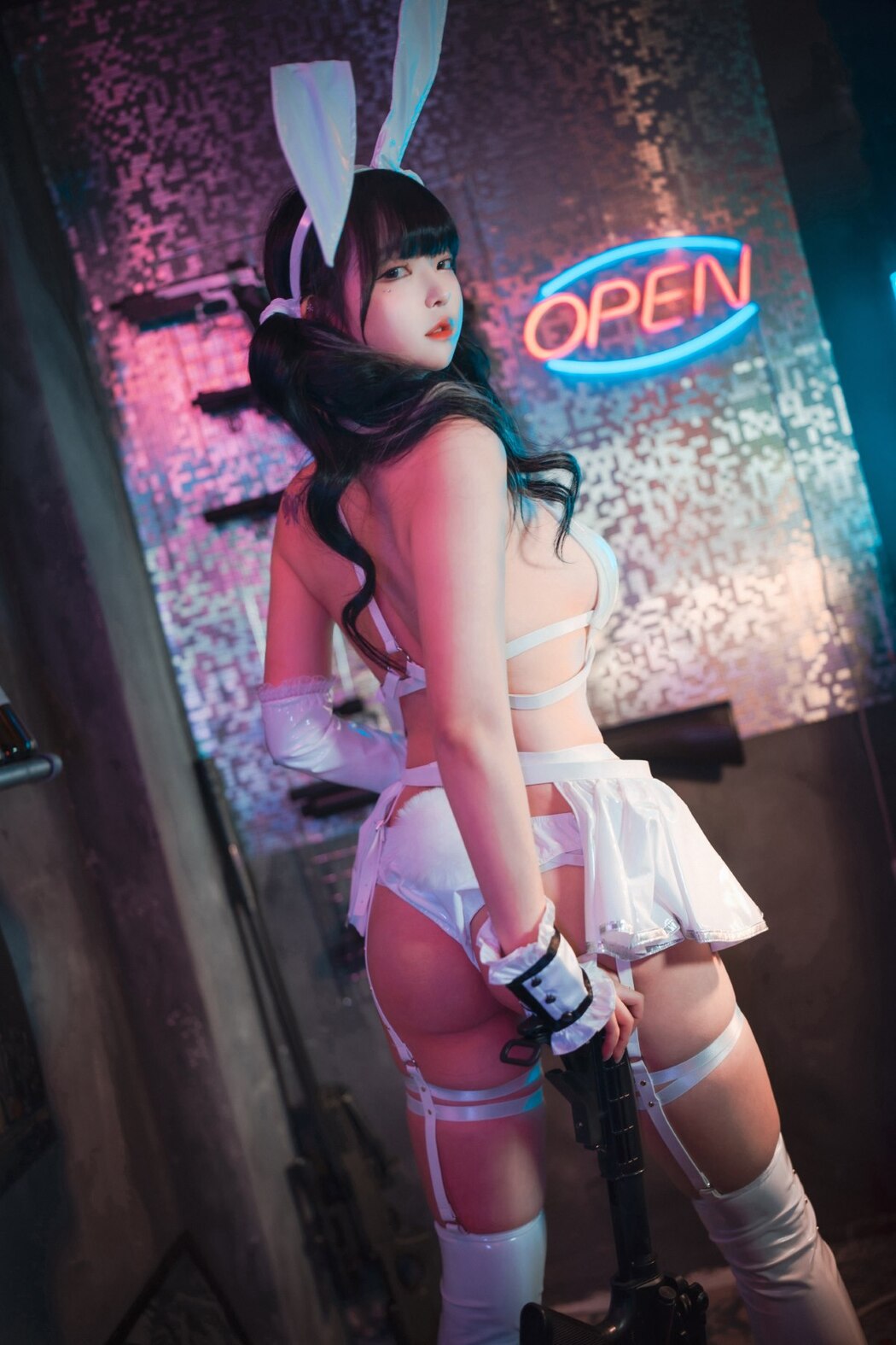 DJAWA Aram 아람 – Tame Your Bunny A