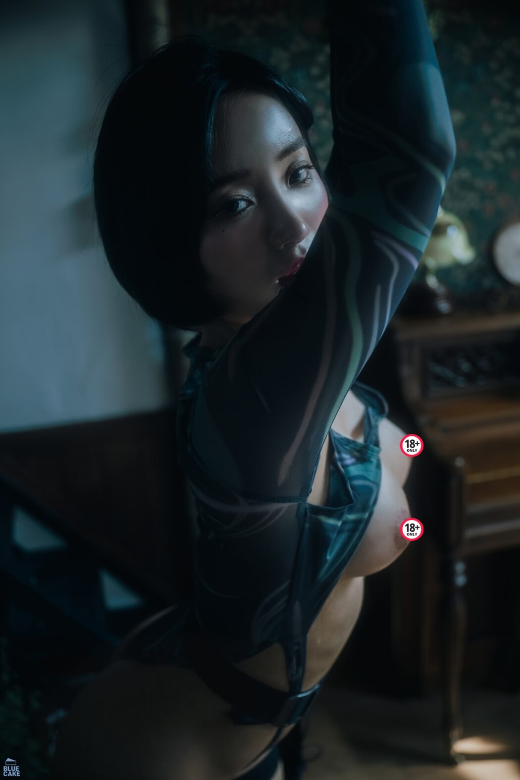 BlueCake Booty Queen – Secret Agent RED.Ver