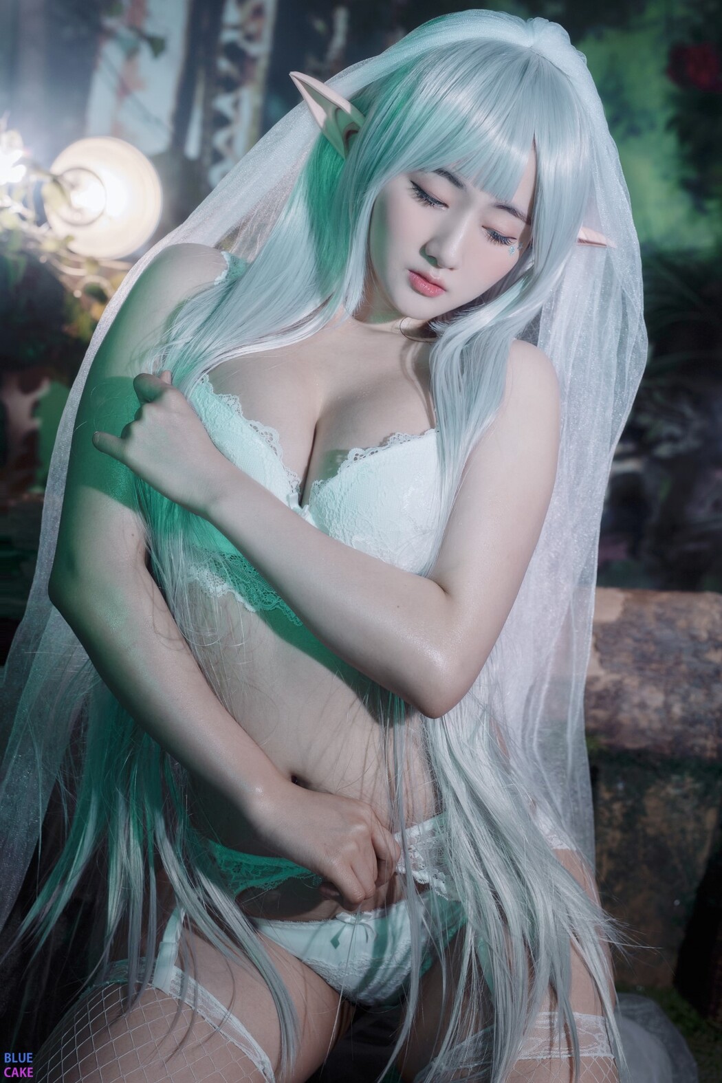 BlueCake Han Jina 한지나 – Sun Elf And Moon Elf