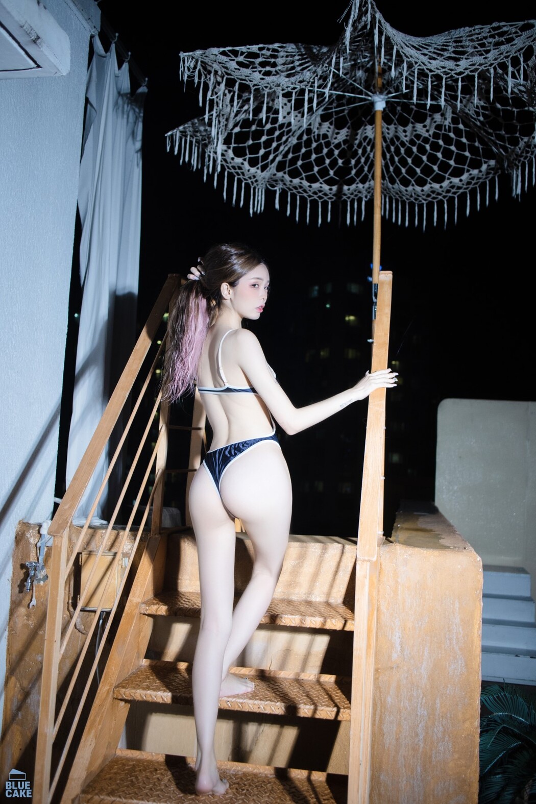 BlueCake Hikari – Night Shower (RED Special) Part 1