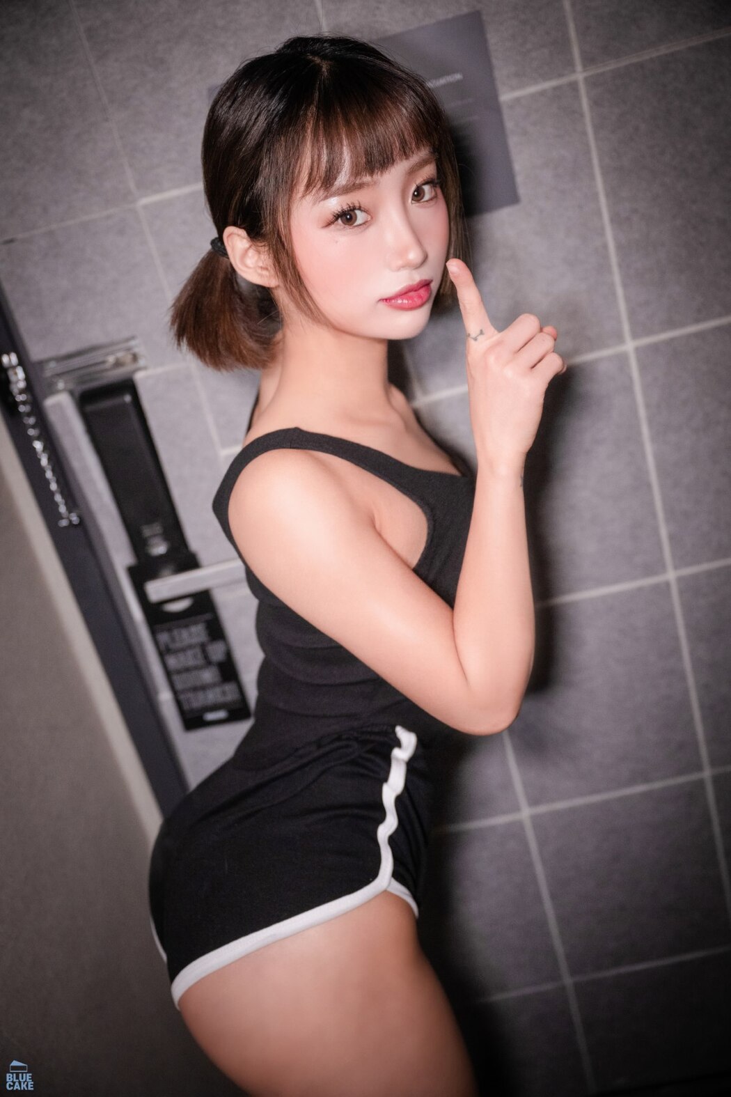 BlueCake Booty Queen – Love In The Dormitory RED.Ver