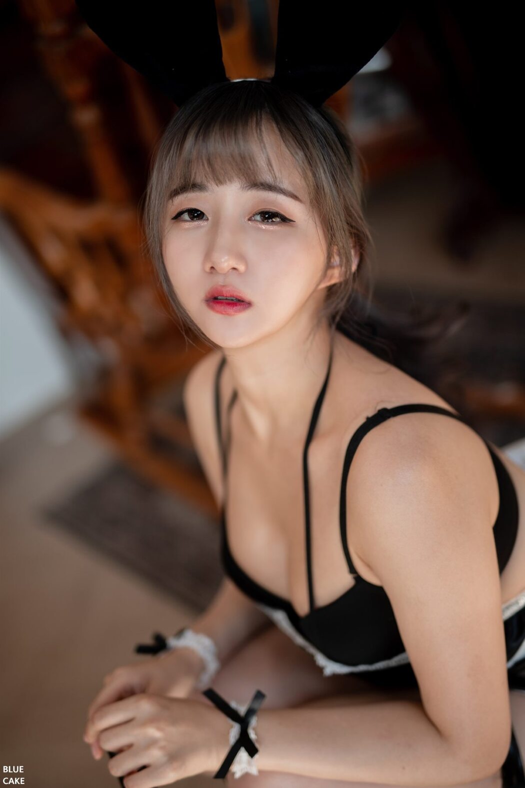 BlueCake Han Jina 한지나 – Maid Bunny