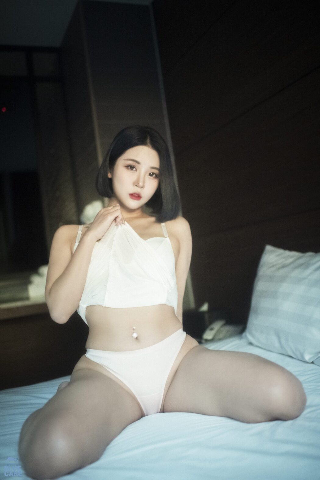 BlueCake Bomi 보미 – SECRET