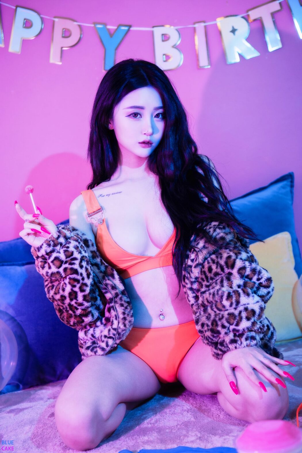 BLUECAKE Bomi 보미 Happy Bomiday